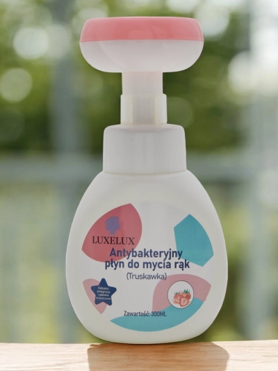 Luxelux Savon antibactérien pour les mains strawberry 300 ml