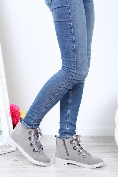 Szare traperki Estelle- Obuwie