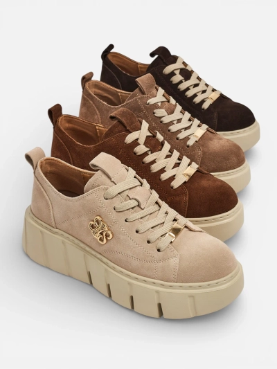 Baskets de sport pour femmes en cuir naturel Renos