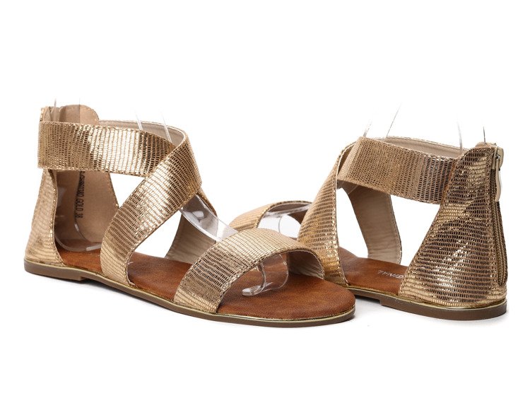 Złote sandałki - Obuwie