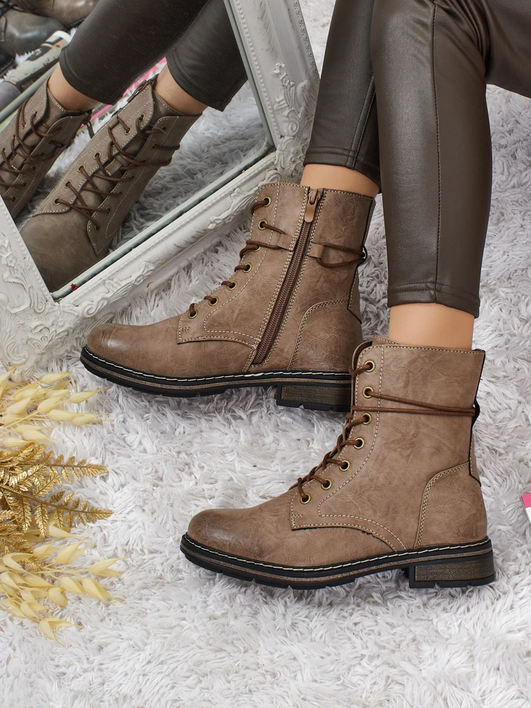 Bottines lacées pour femmes en cuir écologique Ravonna