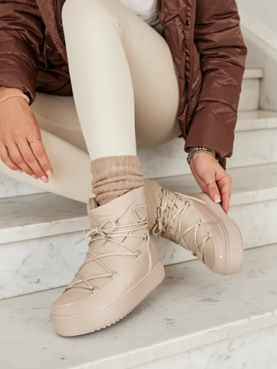 Royalfashion Bottes à enfiler pour femmes bottes de neige a'la en marron clair Vevnose