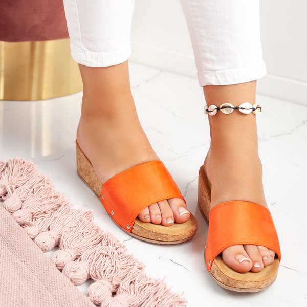 Tongs orange sur une semelle compensée Gala - Chaussures
