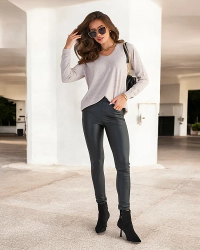 Royalfashion Pull pour femme beige et gris avec une encolure en cœur