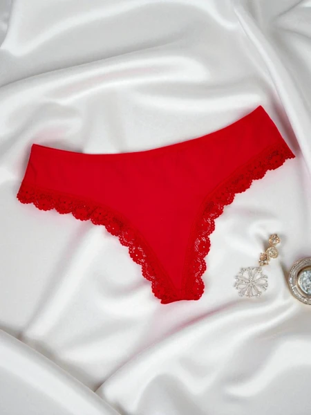 Culotte string en dentelle pour femmes