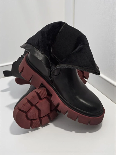 Bottines montantes pour femmes en cuir écologique avec semelle colorée Dorvella