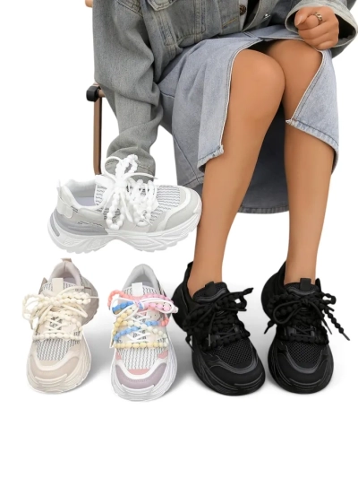 Chaussures de sport pour femmes Royalfashion sur une semelle épaisse Loness