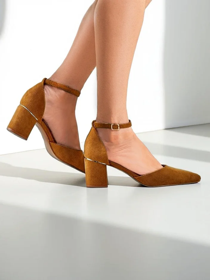 Royalfashion Escarpins à petit talon pour femmes Caelda