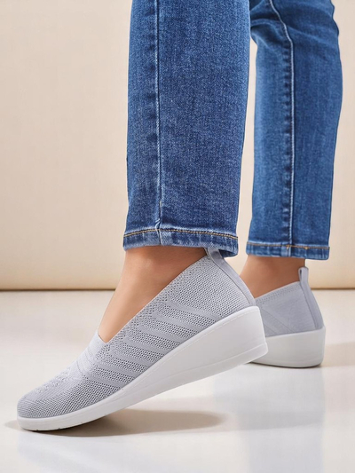 Mocassins Royalfashion pour femmes sur une petite plateforme Epoles