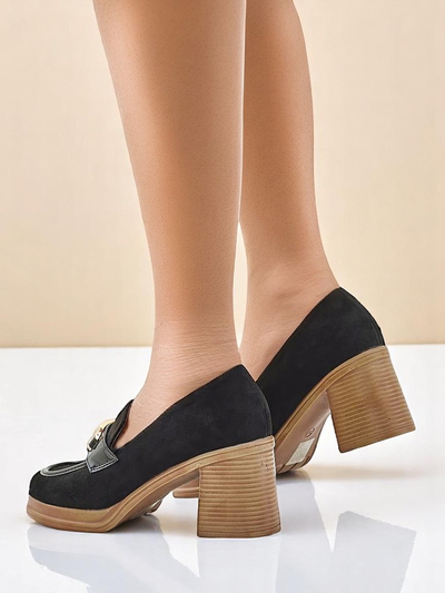 Mocassins pour femmes Royalfashion sur un talon bloc Qeroy