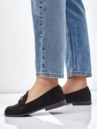 Royalfashion Élégantes mocassins pour femmes avec une décoration en zircon Zante