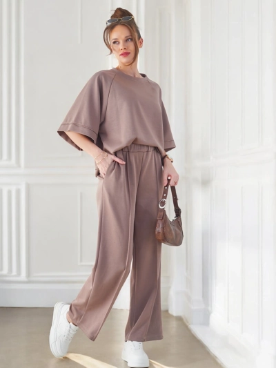 Ensemble Royalfashion pour femmes avec des manches courtes et un pantalon large