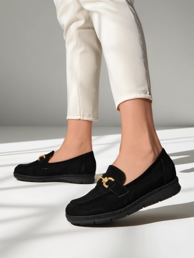Chaussures slip-on Royalfashion pour femmes avec un bout décoratif