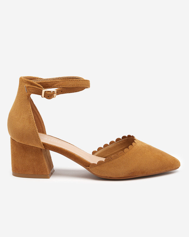OUTLET Sandales camel femme en éco-daim sur le poteau Ametis - Footwear