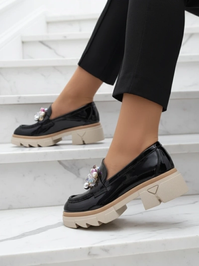 Livia Elegante - Mocassins Noirs Luxueux à Talons Plats