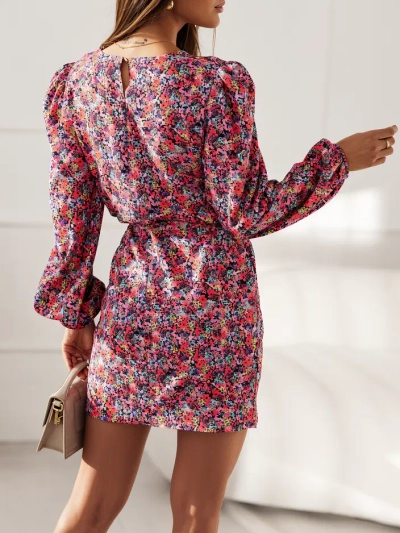 Robe mini florale Royalfashion pour femmes avec manches bouffantes et ceinture