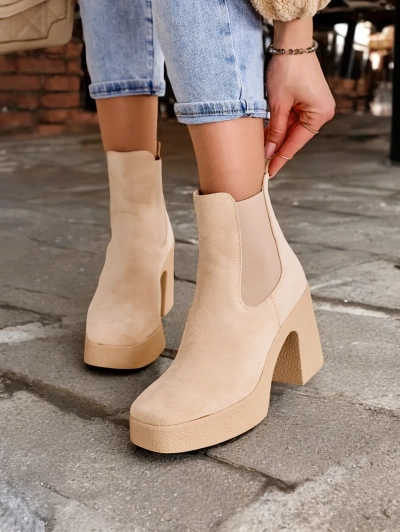 Bottines pour femmes Royalfashion sur un talon Bezollo
