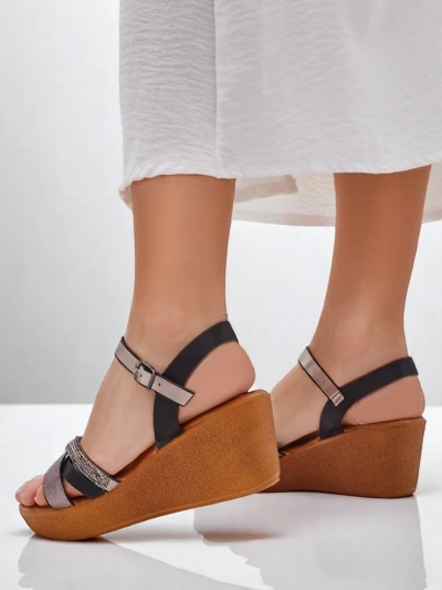 Sandales compensées pour femmes Royalfashion avec des strass et des paillettes Glittera