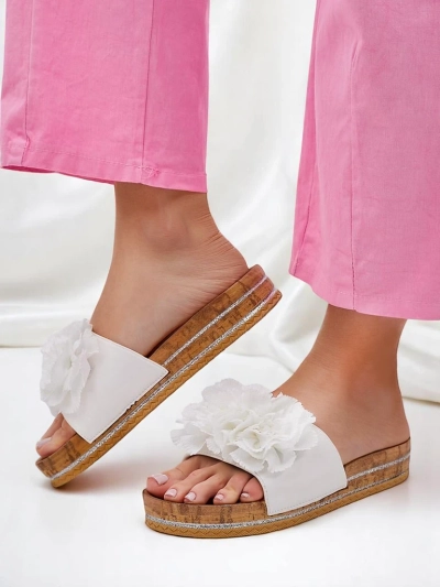 Chaussons pour femmes Royalfashion avec fleurs Focce