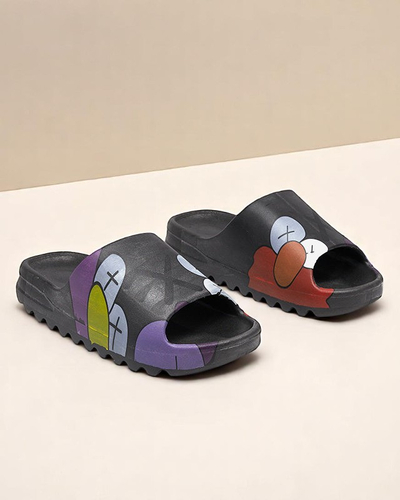 Pantoufles noires pour femmes par Elmino - Chaussures