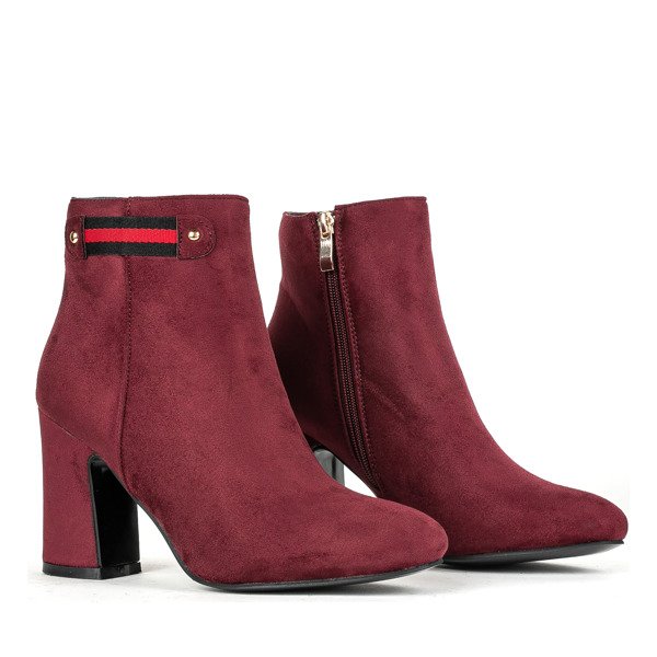 Bordowe botki na słupku Hilevier - Obuwie