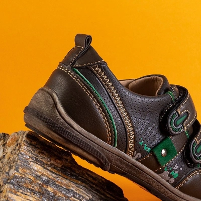 OUTLET Chaussures de sport garçon marron Tiguar - Chaussures