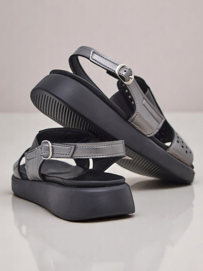 Royalfashion Sandales pour femmes à semelle épaisse BreezyStep