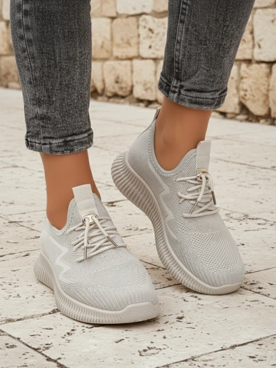 Aurelia Bianca - Baskets blanches pour femmes Royalfashion sur semelle plate