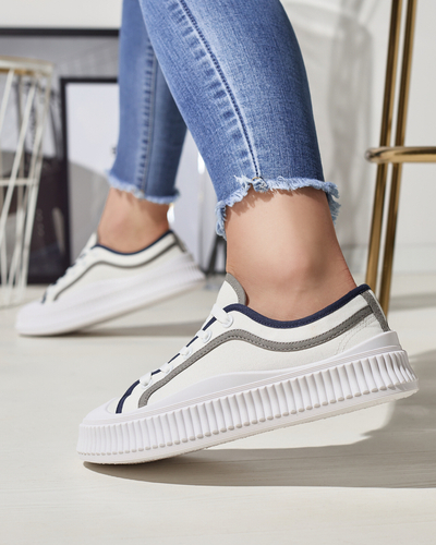 Baskets pour femmes sur une semelle solide en blanc Dessica - Chaussures
