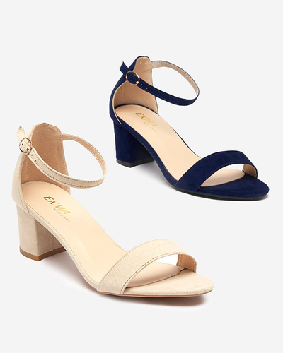 OUTLET Sandales femme beiges sur le poteau Nelino - Footwear