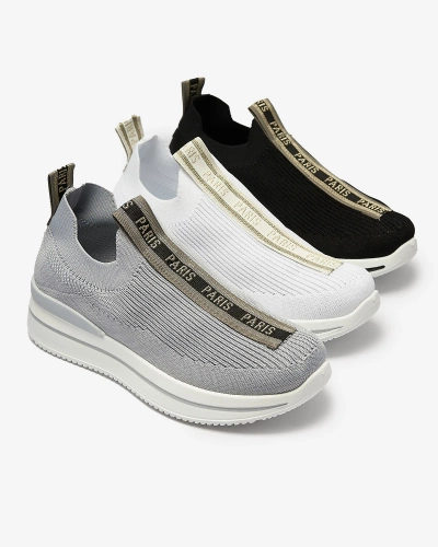 Chaussures de sport à enfiler pour femmes avec lettrage en blanc Cerppa- Footwear