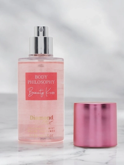 Brume corporelle Beauté Kiss avec paillettes 88 ml
