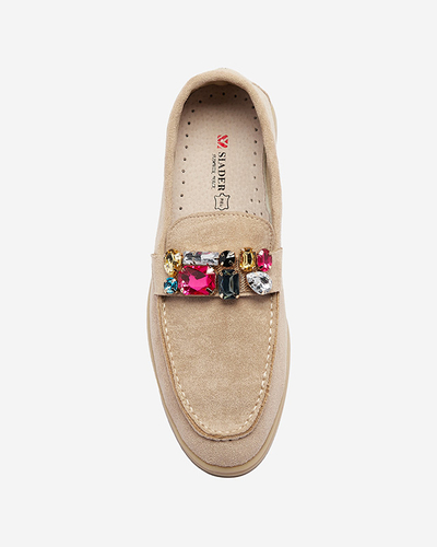 Mocassins pour femmes en daim écologique marron clair avec cristaux décoratifs Nellens- Footwear