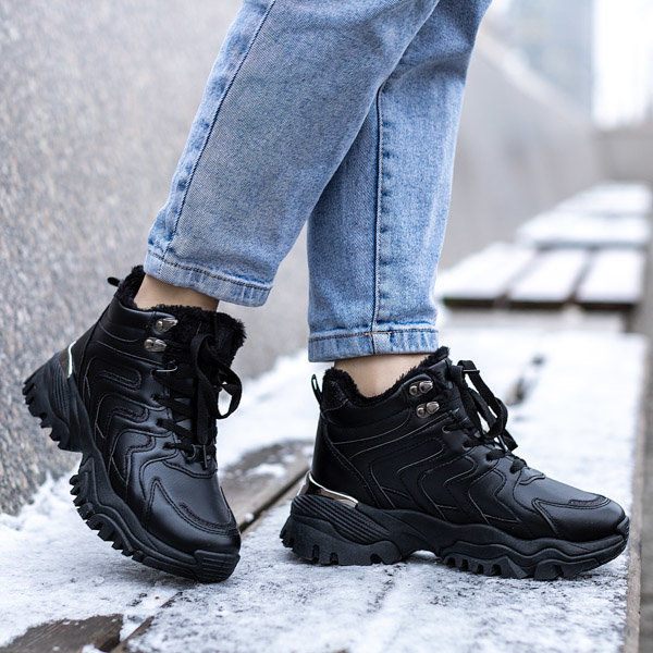 OUTLET Bottes de neige en éco-cuir noir Rumiq - Footwear