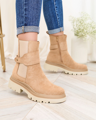 Royalfashion Bottes pour femmes marron clair avec lanière décorative Doasa