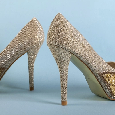 OUTLET Talons hauts brillants pour femmes en or avec zircons cubiques et perles Mira - Footwear