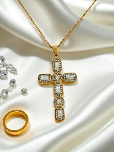 Collier avec croix Ceremi Athe