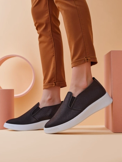 Royalfashion Chaussures de sport perforées pour femmes Musio