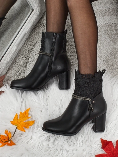 Bottines Luna Noires Élégantes avec Dentelle