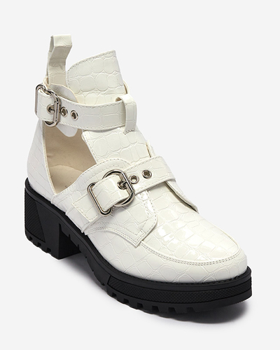Bottes pour femmes laquées blanches avec découpe et gaufrage Malevib- Footwear