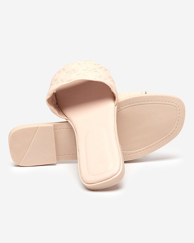 Chaussons femme beiges avec gaufrage Mersyli. Chaussures