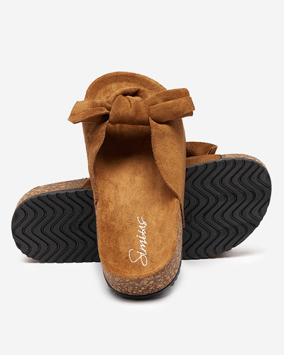 Pantoufles pour femmes en daim écologique avec un nœud de couleur camel Dofro- Footwear
