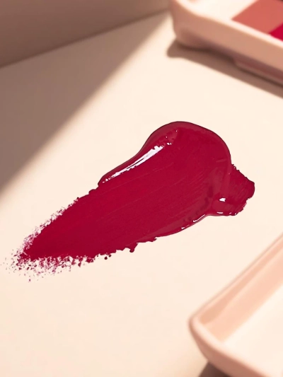 Rouge à lèvres et gloss transparent 2-en-1 Cerise Mocha