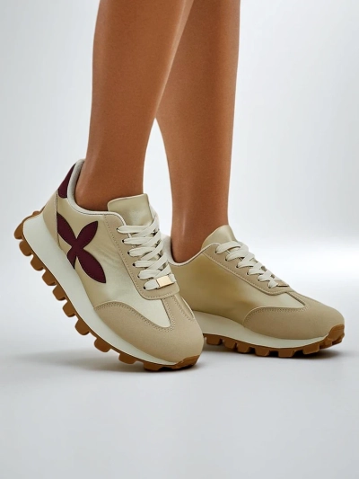 Sneakers de sport pour femmes Royalfashion sur une semelle plus épaisse Aloqa