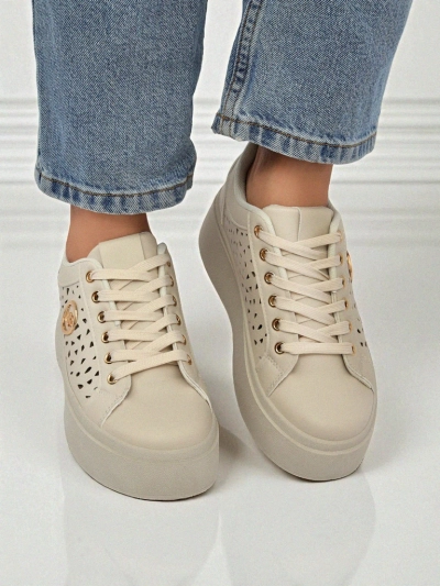 Sneakers Écrues à plateforme pour femmes Boreas Royalfashion en cuir écologique